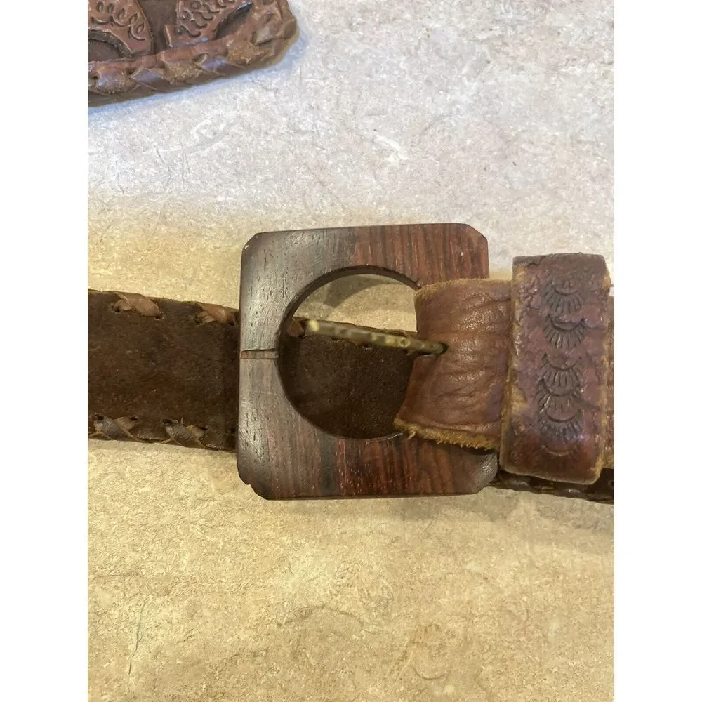Vintage Hand Tooled Crafted Carved Mexican Western Leather‎ Belt Woman's Small